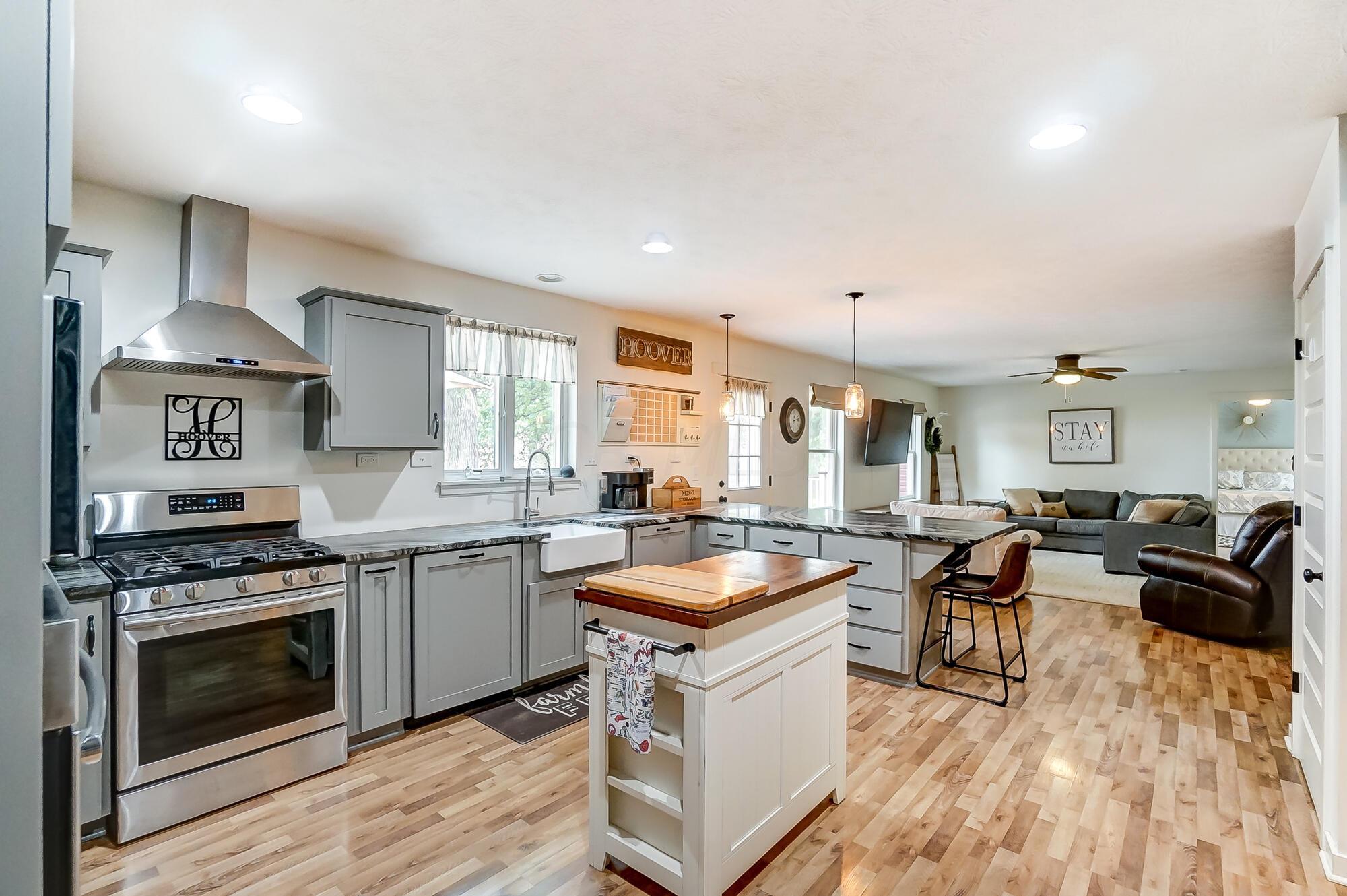 6431 Biggert Road London, OH 43140 - Photo 16 of 84 Kitchen 1