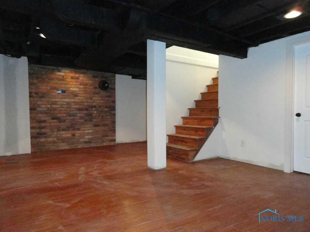 3725 Harley Road Toledo, OH 43613 - Photo 17 of 20 Rec Room.