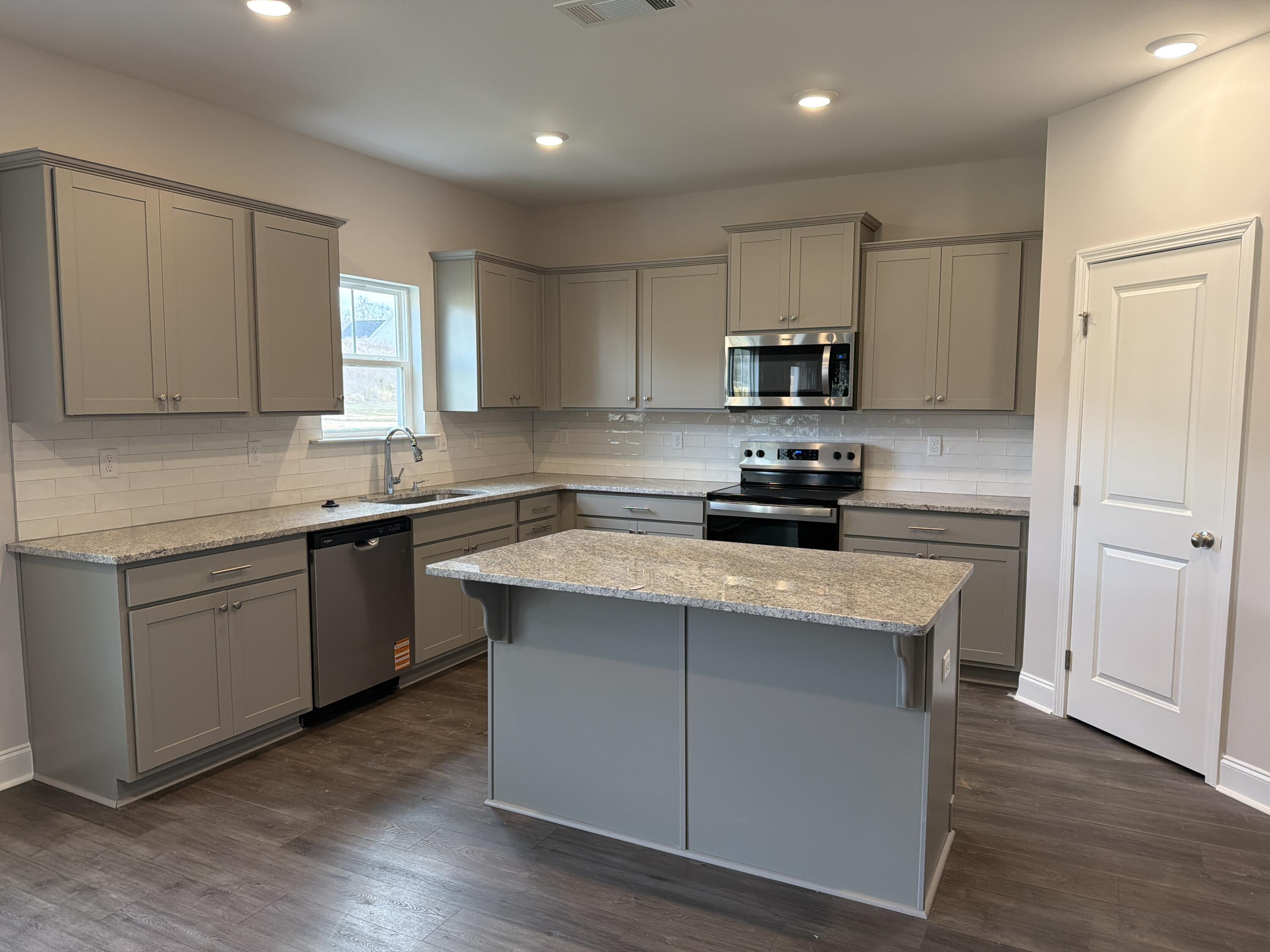 1320 Elias Way Thomson, GA 30824 - Photo 6 of 18 image