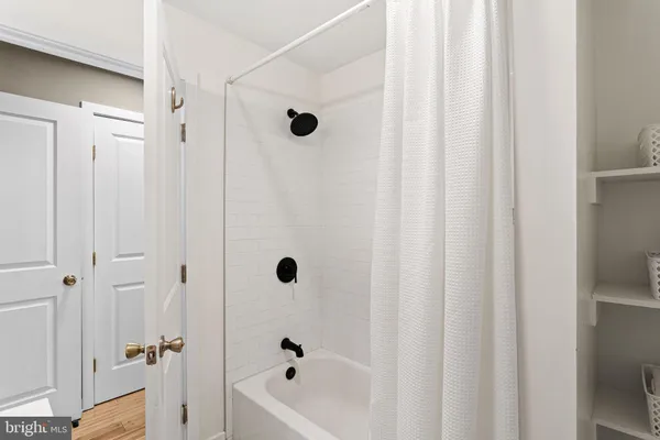 $350,000 | 4618 Paschall Avenue, Philadelphia, PA 19143