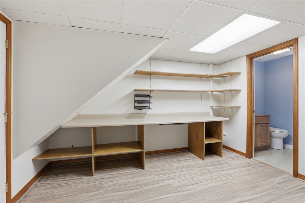 26 Valley Road, Unit 26 Lynn, MA 01902 - Photo 12 of 33