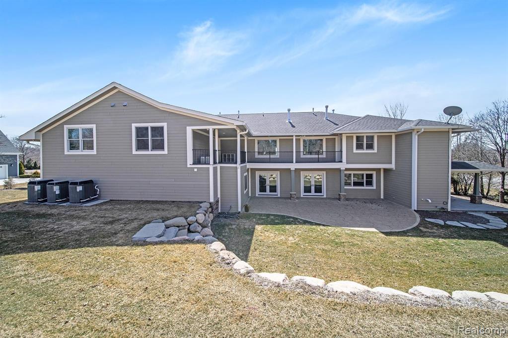 354 Olivewood Court Rochester, MI 48306 - Photo 70 of 77