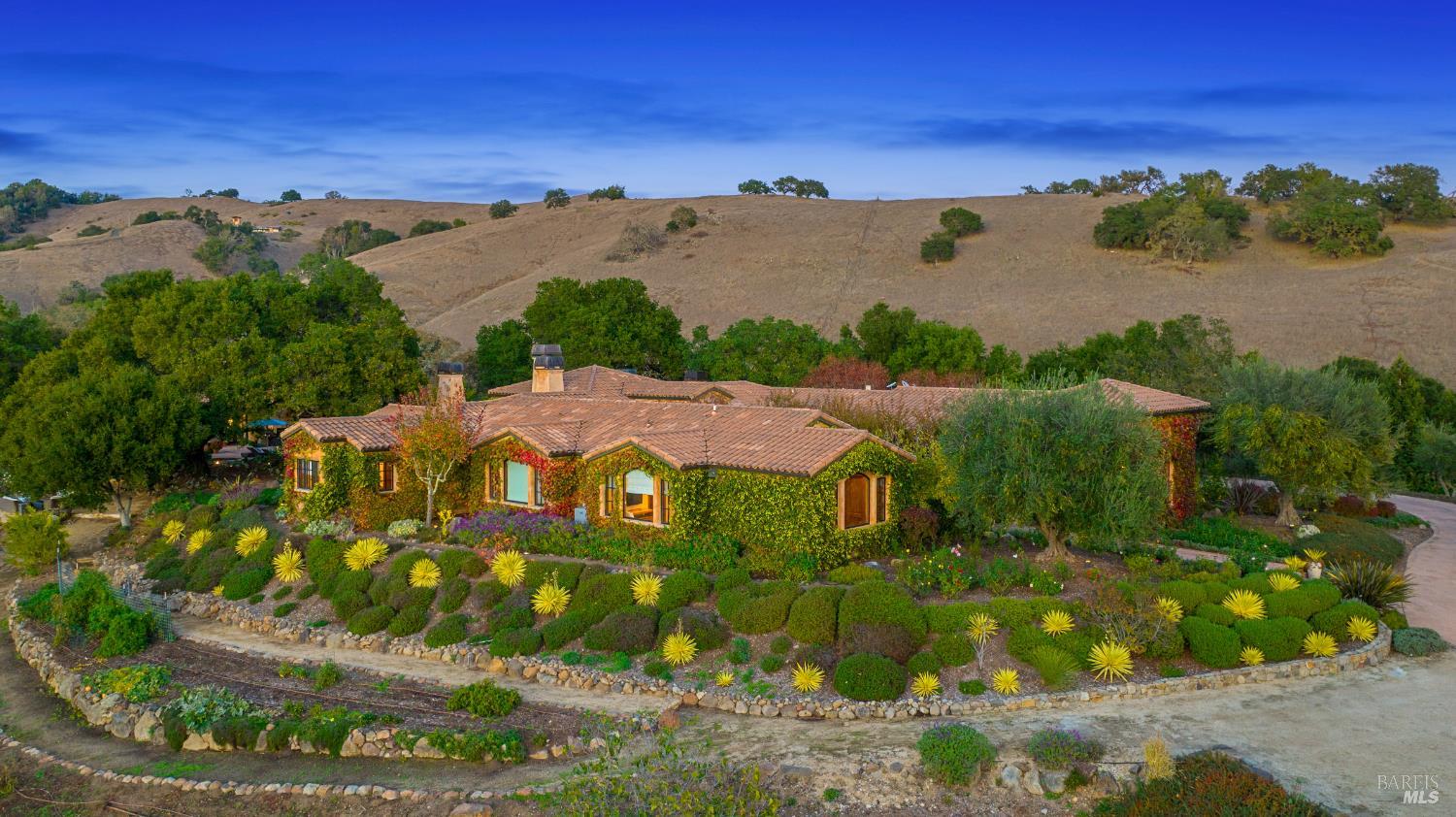 4575 Lovall Valley Loop Road Sonoma, CA 95476 - Photo 2 of 32 Gallery Image 2