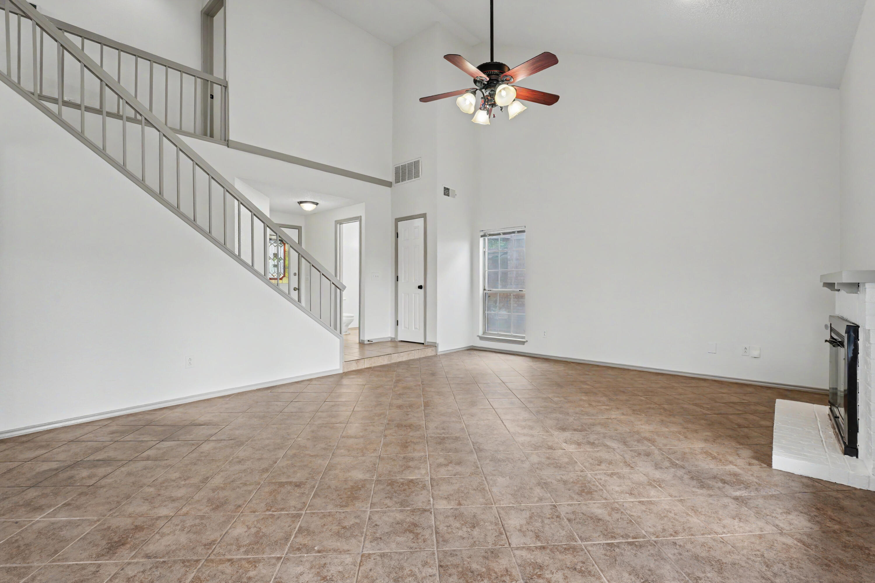 5504 96th Street Lubbock, TX 79424 - Photo 5 of 22 DSC06482