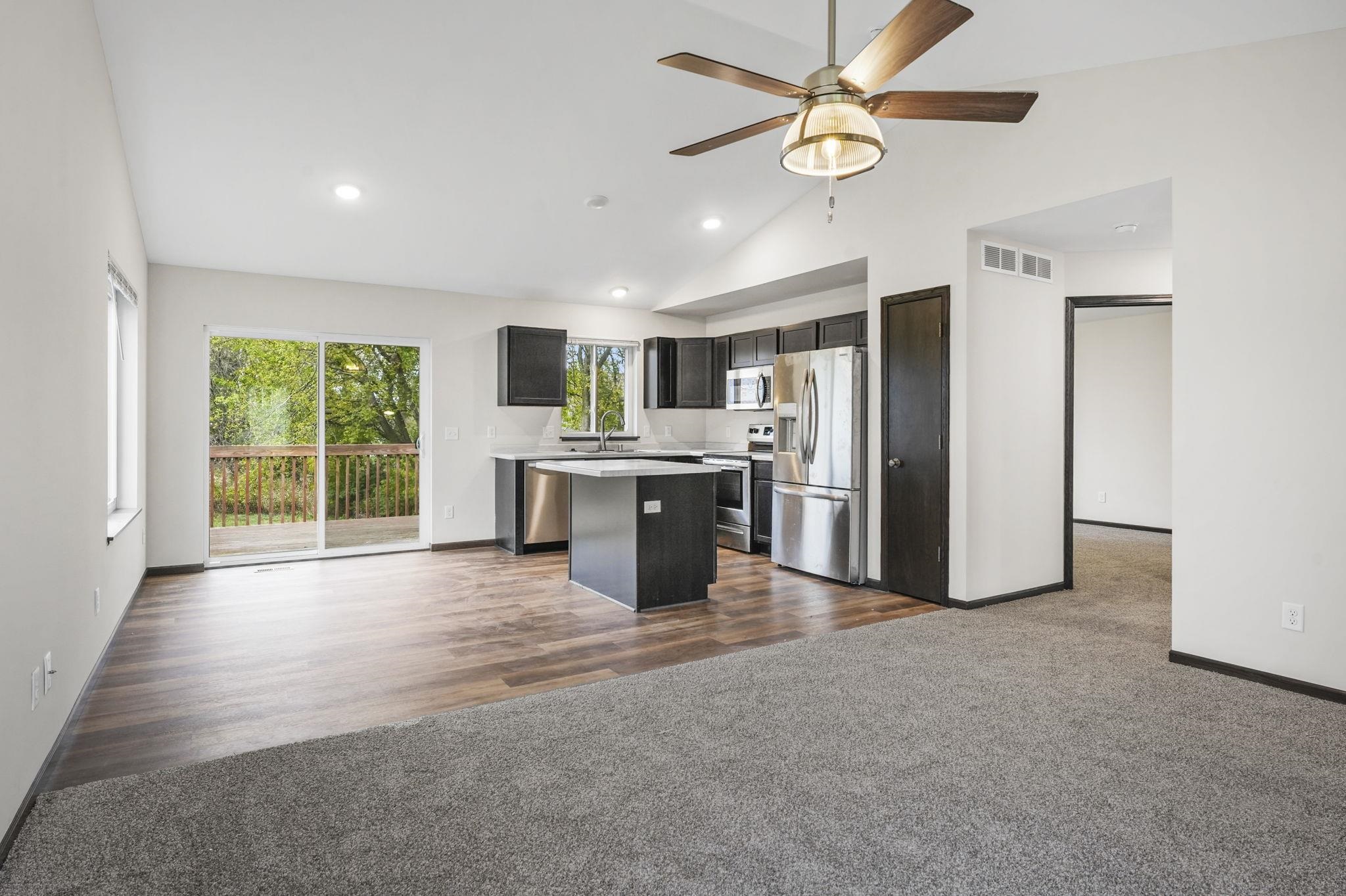 930 Waters Edge Court Marshall, WI 53559 - Photo 15 of 53