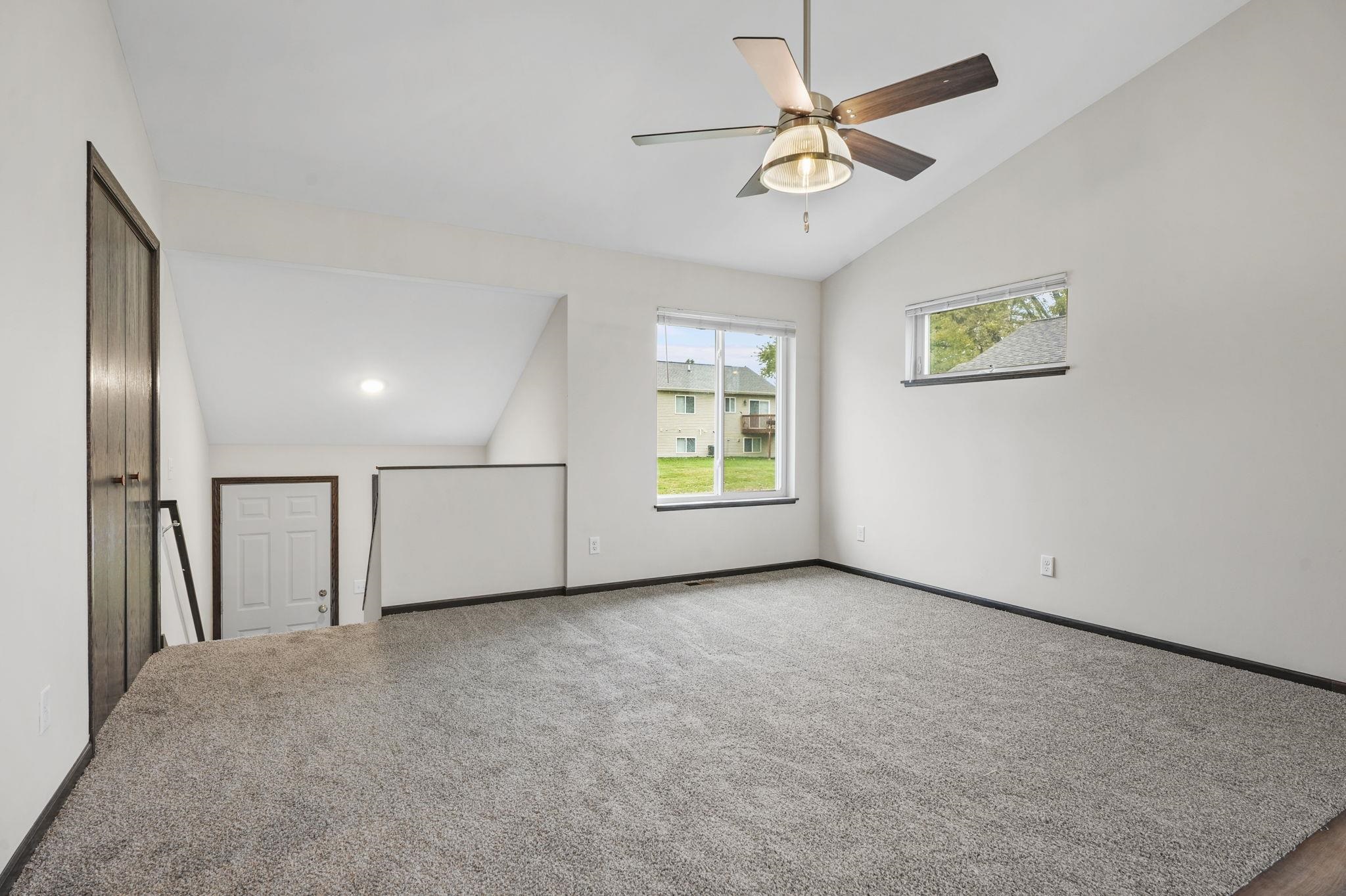 930 Waters Edge Court Marshall, WI 53559 - Photo 18 of 53