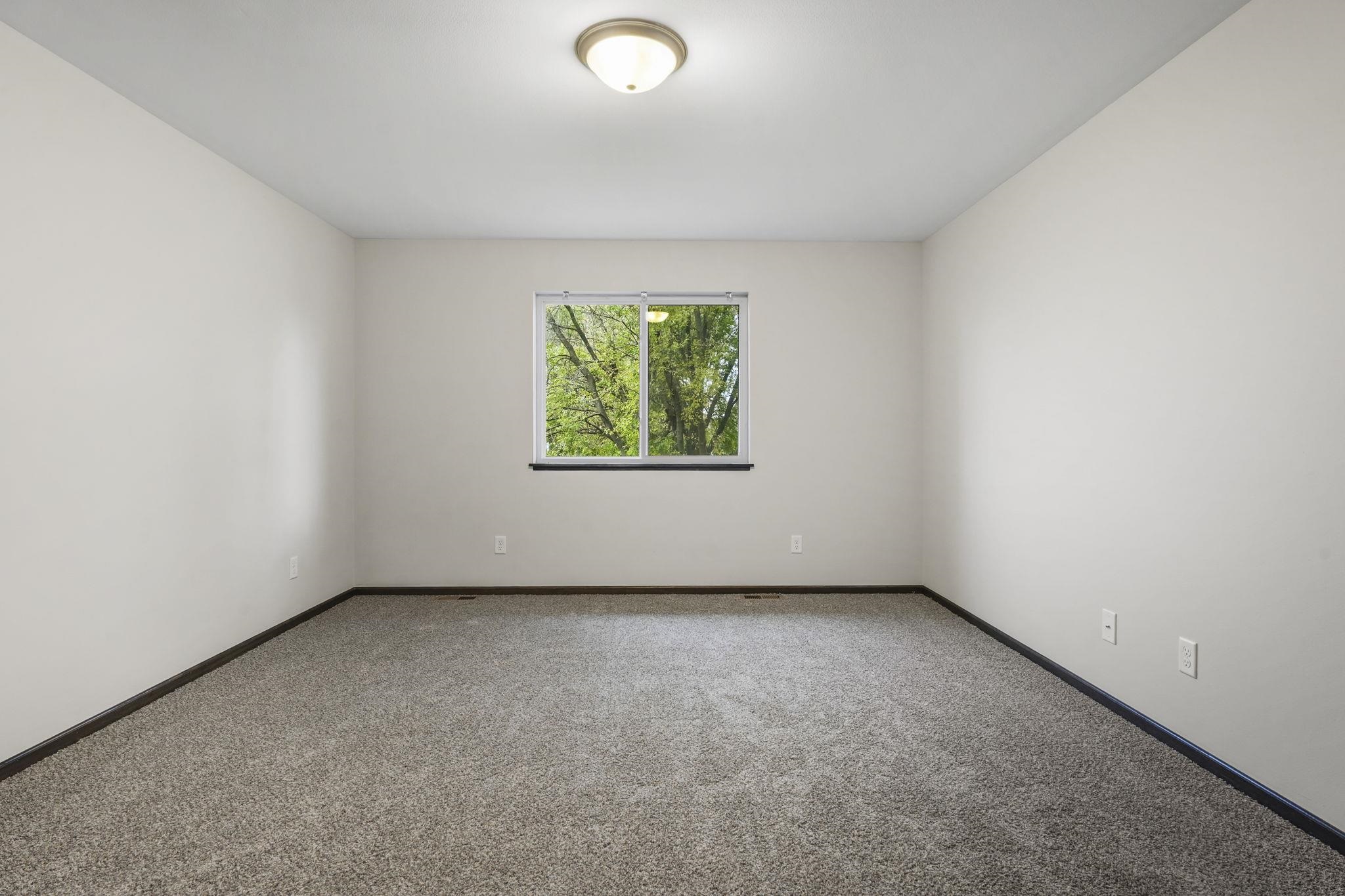 930 Waters Edge Court Marshall, WI 53559 - Photo 20 of 53