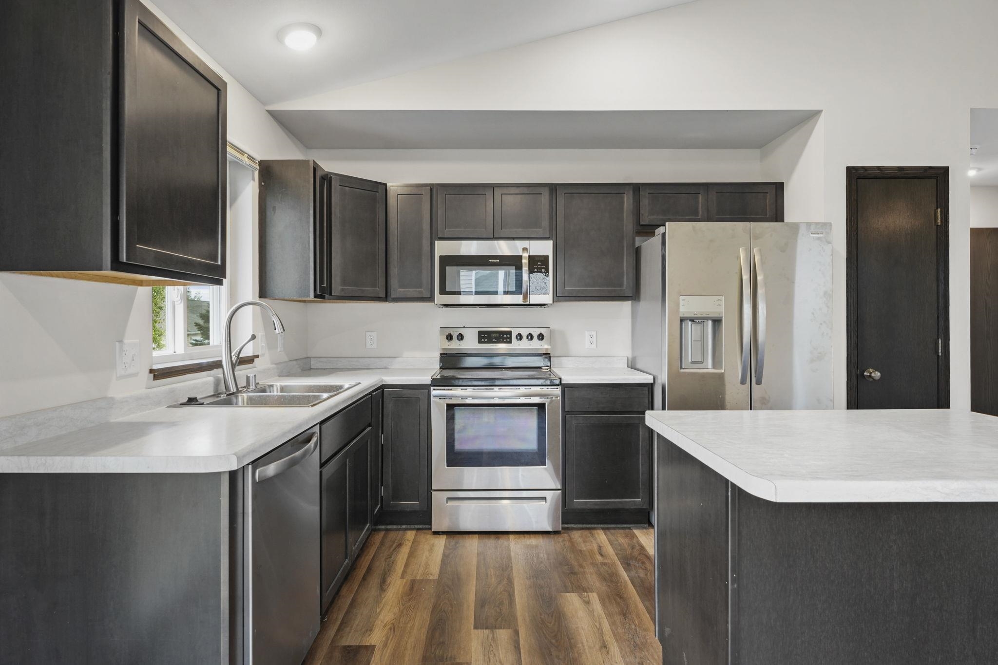 930 Waters Edge Court Marshall, WI 53559 - Photo 2 of 53