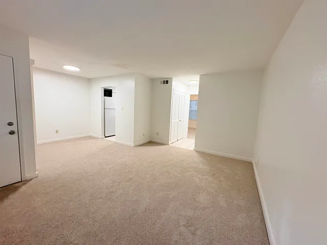 $1,050 | 1530 Live Oak Drive, Unit B3, Tallahassee, FL 32301