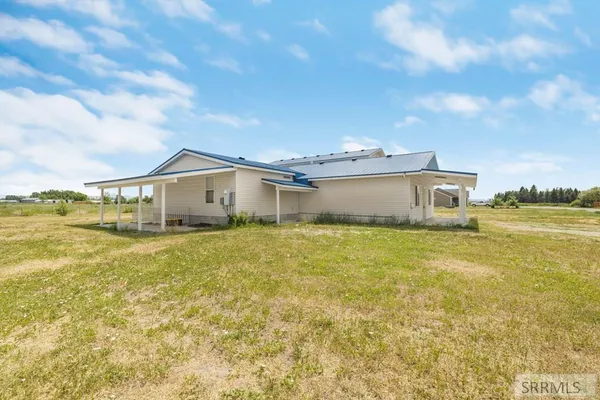 $445,000 | 506 North 2420 East, St. Anthony, ID 83445