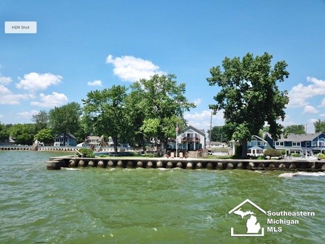 4555 Allen Cove Road Luna Pier, MI 48157 - Photo 16 of 77 50018677-15.JPG