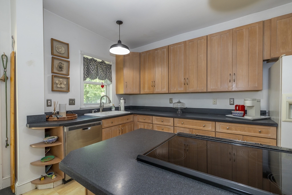 58 Maple Avenue, Unit 58 Andover, MA 01810 - Photo 20 of 28