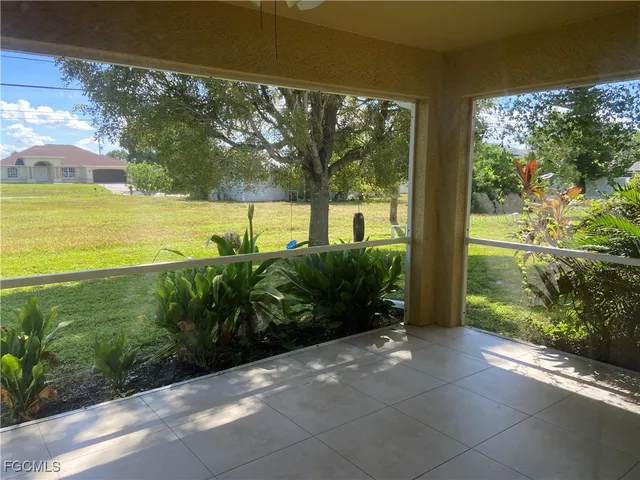 $1,550 | 1301 Northeast 12th Place, Cape Coral, FL 33909