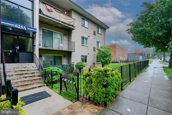 $1,200 | 625 A Chesapeake Street Southeast, Unit 101, Washington, DC 20032