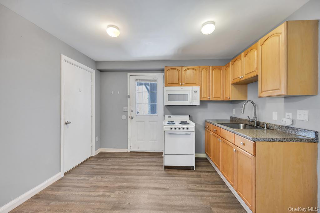 14 Cherry Road Rocky Point, NY 11778 - Photo 28 of 39