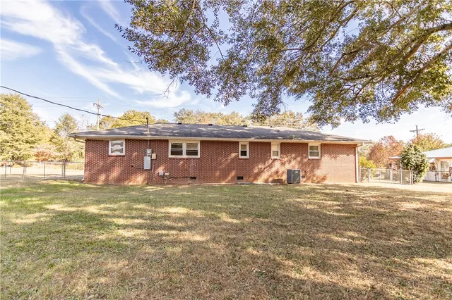 $182,900 | 412 Airline Road, Anderson, SC 29624