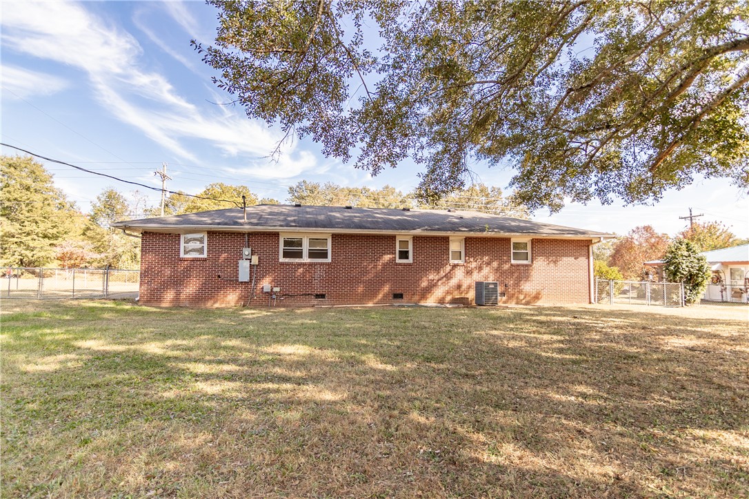 412 Airline Road Anderson, SC 29624 - Photo 22 of 28