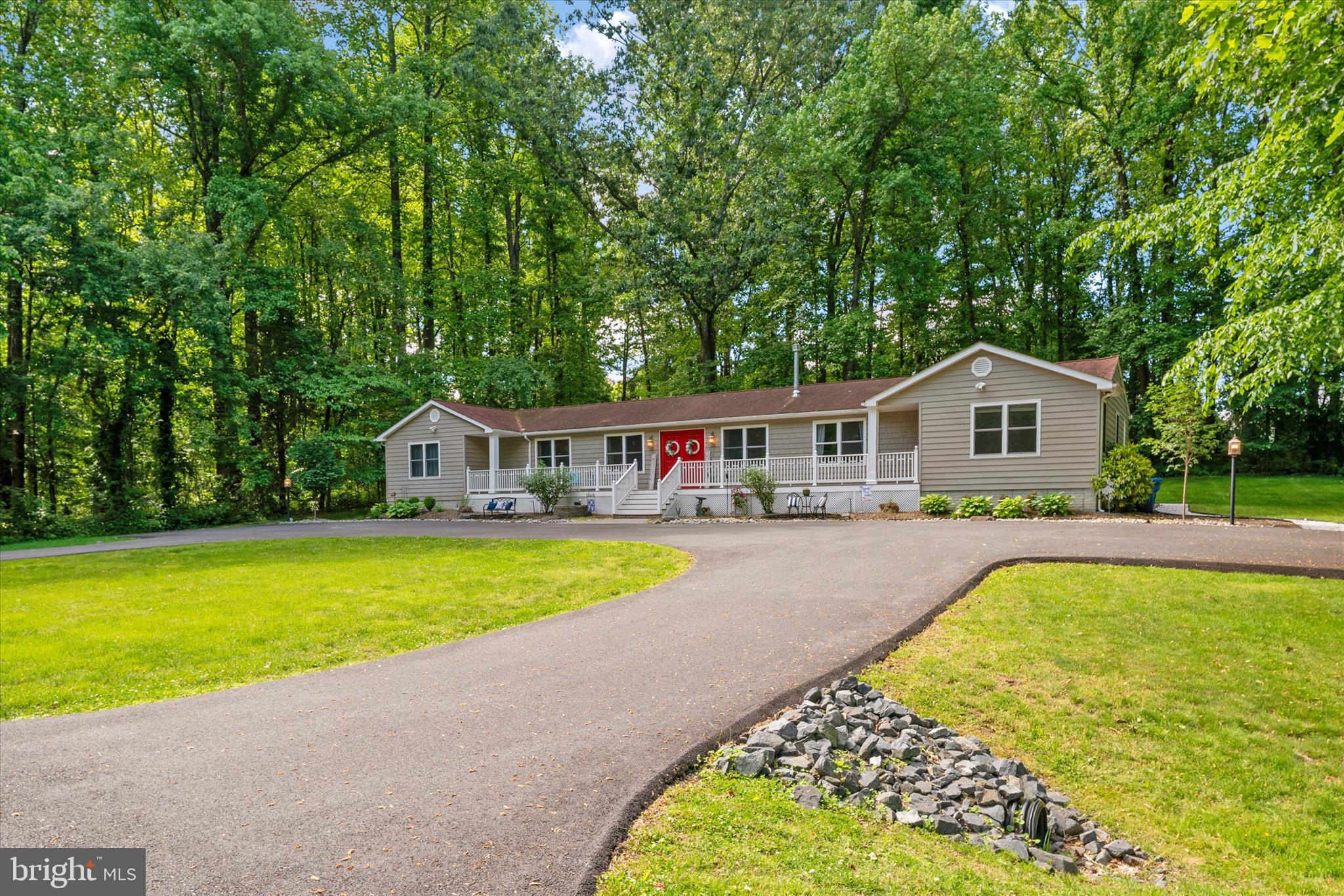 1665 Paris Oaks Road Owings, MD 20736 - Photo 2 of 49