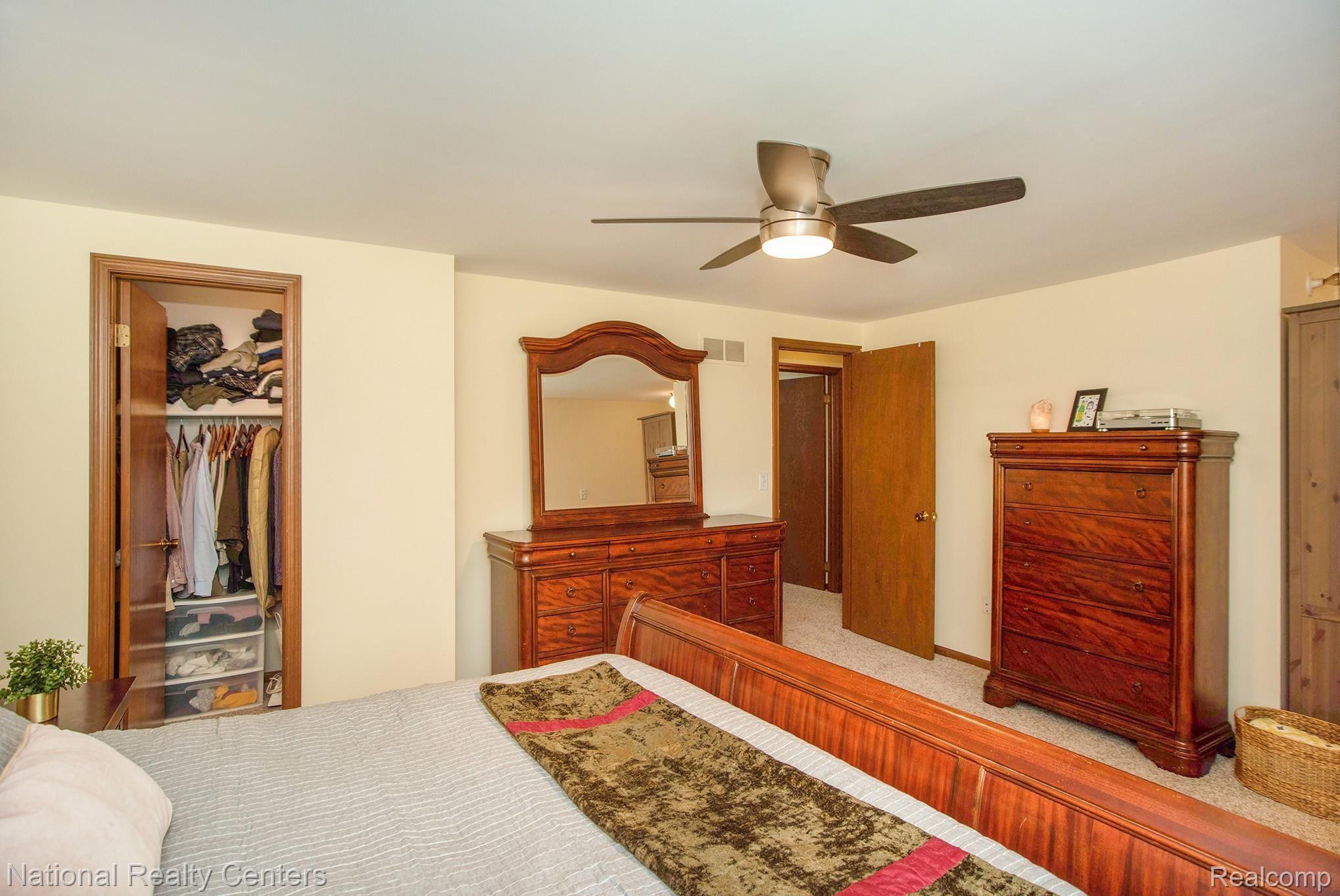 2262 Brookhaven Road Canton, MI 48188 - Photo 13 of 28 DSC_8089.jpg