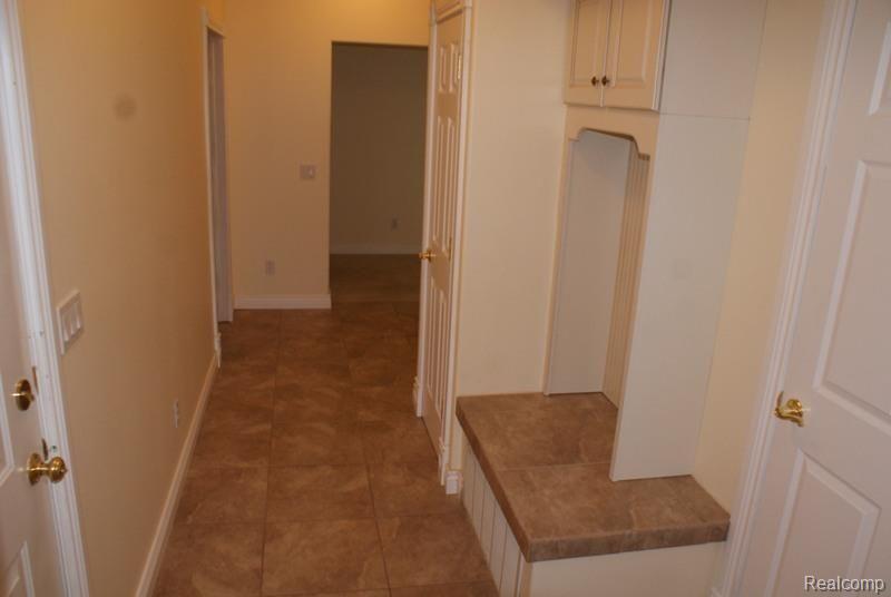 5575 Lynd Road Marlette, MI 48453 - Photo 20 of 37 DSC01282.jpg