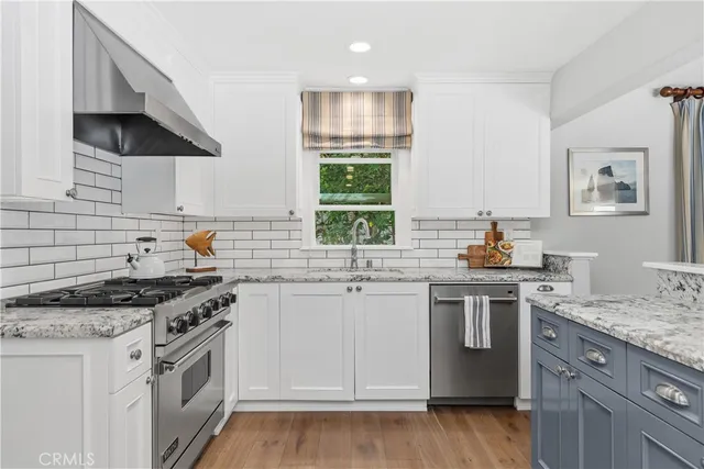 $4,995,000 | 1935 Port Bishop Place, Newport Beach, CA 92660