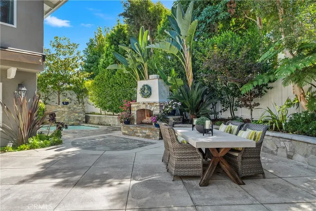$4,995,000 | 1935 Port Bishop Place, Newport Beach, CA 92660