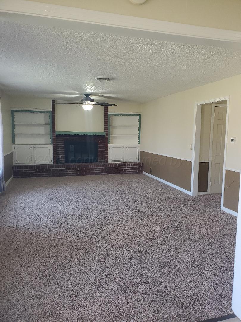 4209 B Tulia Drive Amarillo, TX 79109 - Photo 17 of 25 Den