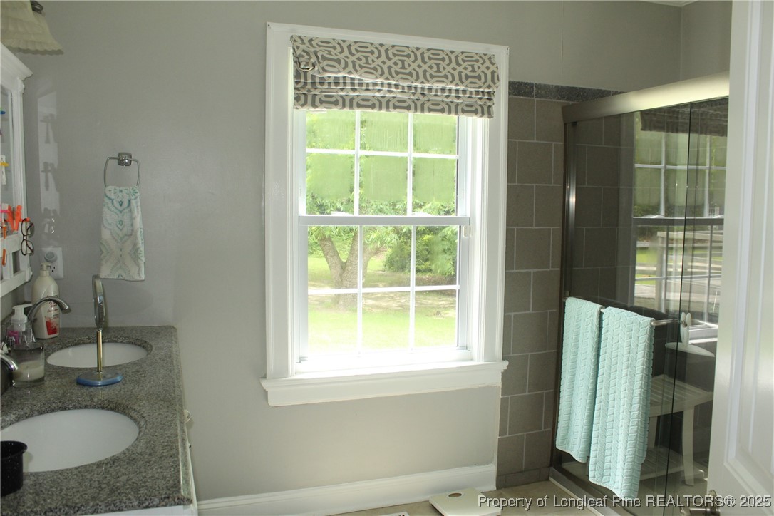4903 Lemon Springs Road Sanford, NC 27332 - Photo 14 of 25 Gallery Image 14