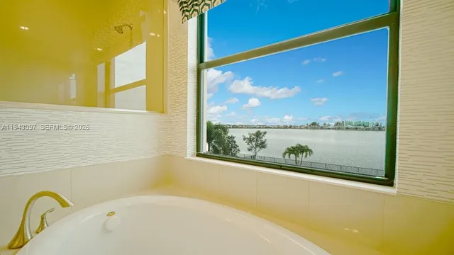 $1,440,000 | 8725 Parkland Bay Drive, Parkland, FL 33076