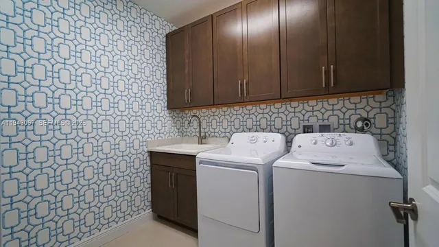 $1,440,000 | 8725 Parkland Bay Drive, Parkland, FL 33076