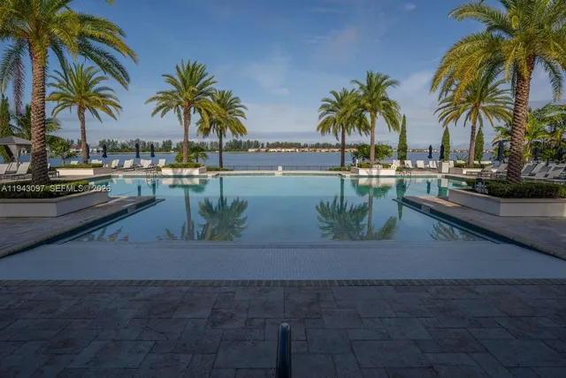 $1,440,000 | 8725 Parkland Bay Drive, Parkland, FL 33076