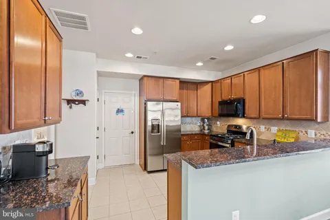 $399,000 | 13526 Waterford Hills Boulevard, Germantown, MD 20874