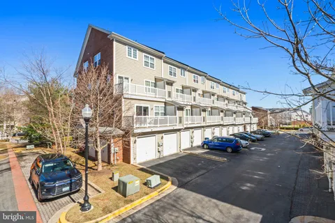 $399,000 | 13526 Waterford Hills Boulevard, Germantown, MD 20874