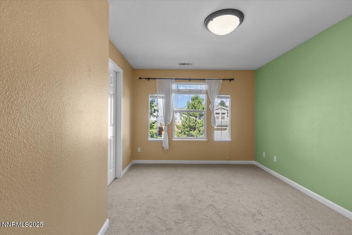 9266 Lone Wolf Circle Reno, NV 89506 - Photo 18 of 28 17-IMG_2197