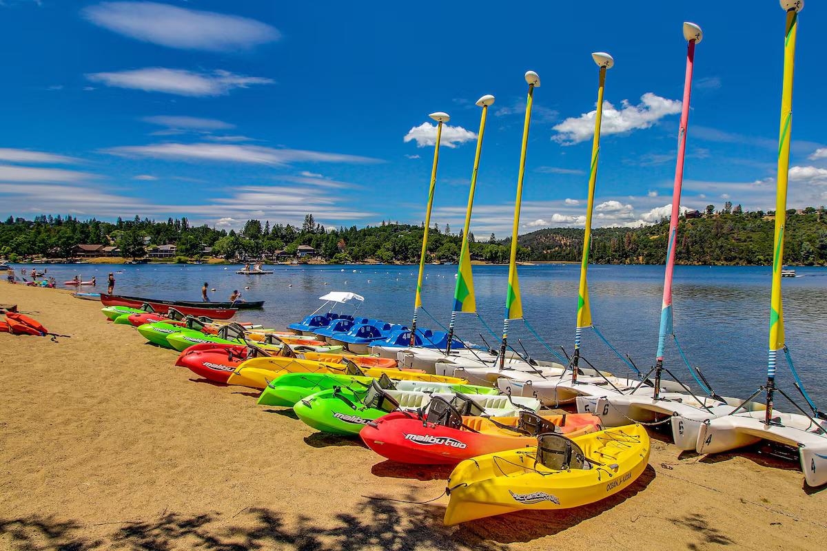 19385 Ferretti Road Groveland, CA 95321 - Photo 32 of 47 Water view