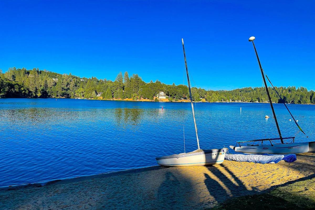 19385 Ferretti Road Groveland, CA 95321 - Photo 35 of 47 Water view featuring a forest