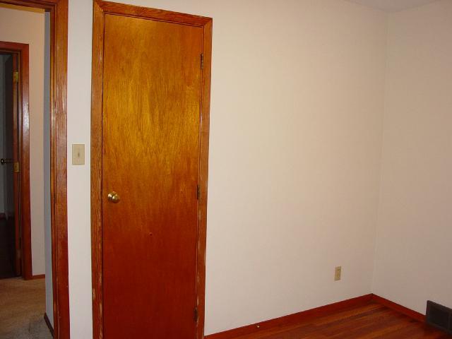 572 Chelsea Road Newark, OH 43055 - Photo 7 of 8