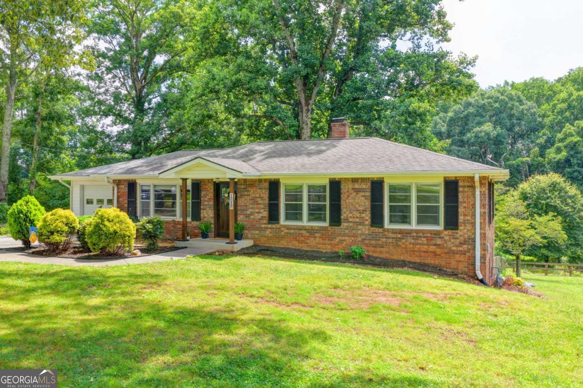 9101 Union Hill Road Canton, GA 30115 - Photo 3 of 35
