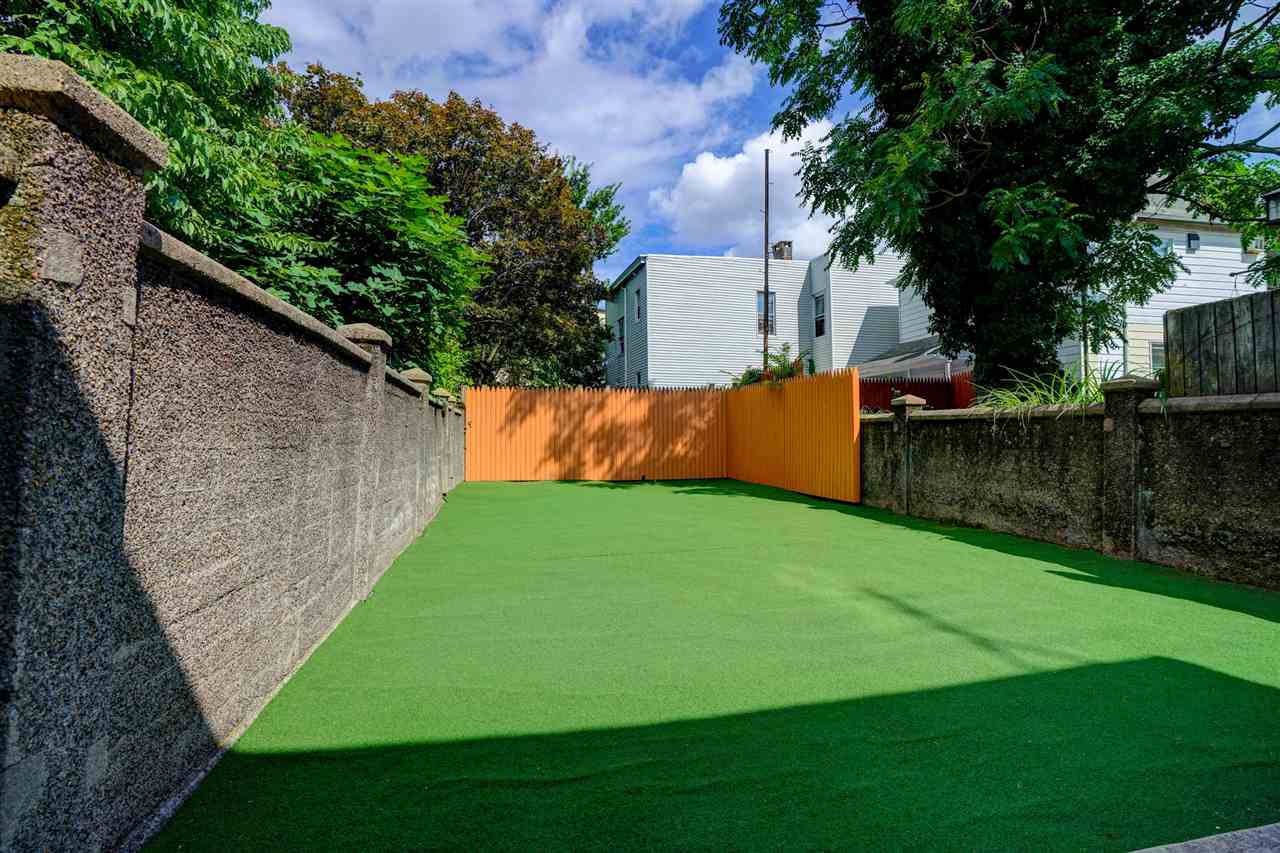 527 North 3rd Street East Newark, NJ 07029 - Photo 25 of 25 a view of green field