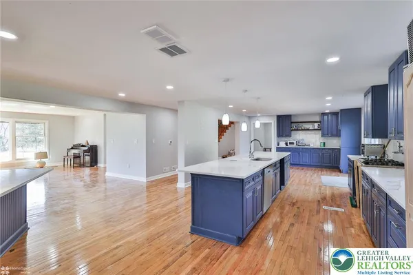 $1,595,000 | 380 South Cedar Crest Boulevard, Emmaus, PA 18049