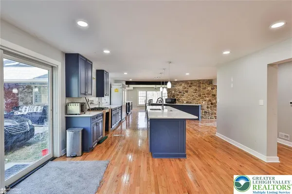 $1,595,000 | 380 South Cedar Crest Boulevard, Emmaus, PA 18049