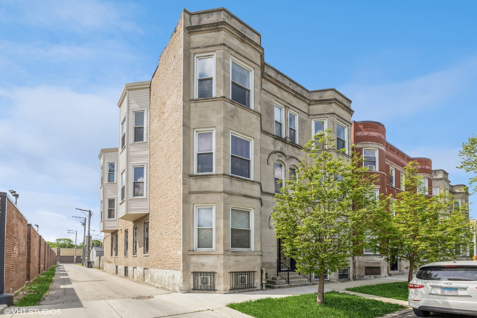 735 East 50th St Unit 2  