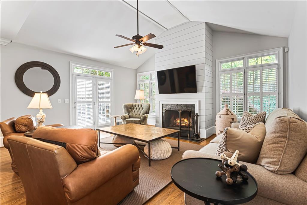 885 Carlton Ridge Northeast Atlanta, GA 30342 - Photo 32 of 100