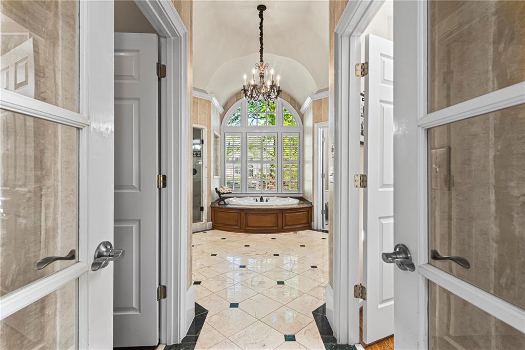 885 Carlton Ridge Northeast Atlanta, GA 30342 - Photo 44 of 100