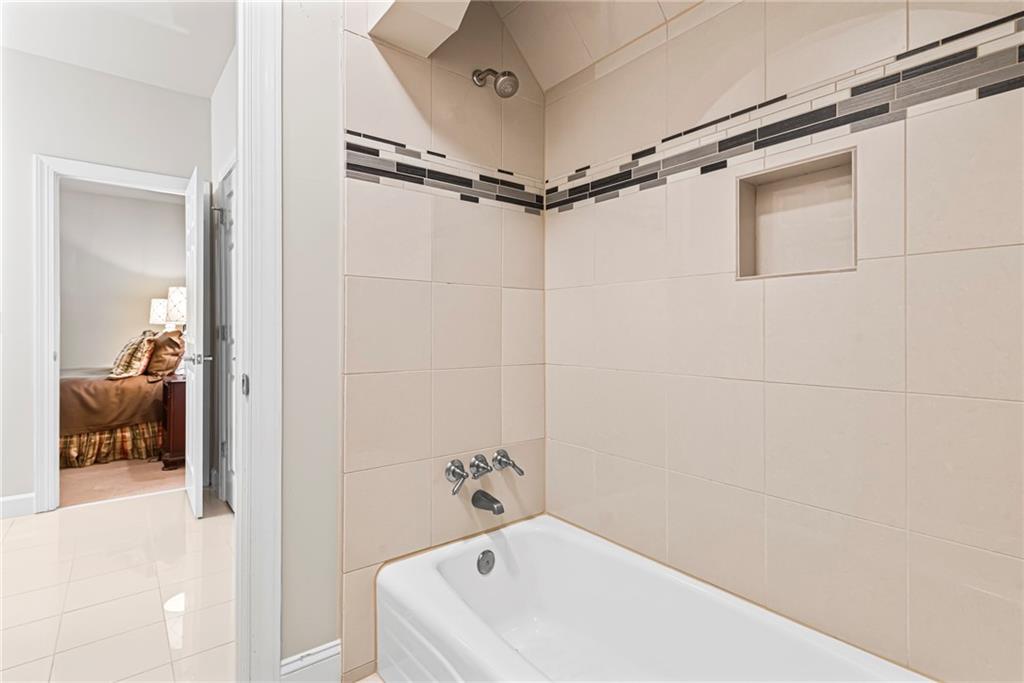 885 Carlton Ridge Northeast Atlanta, GA 30342 - Photo 66 of 100