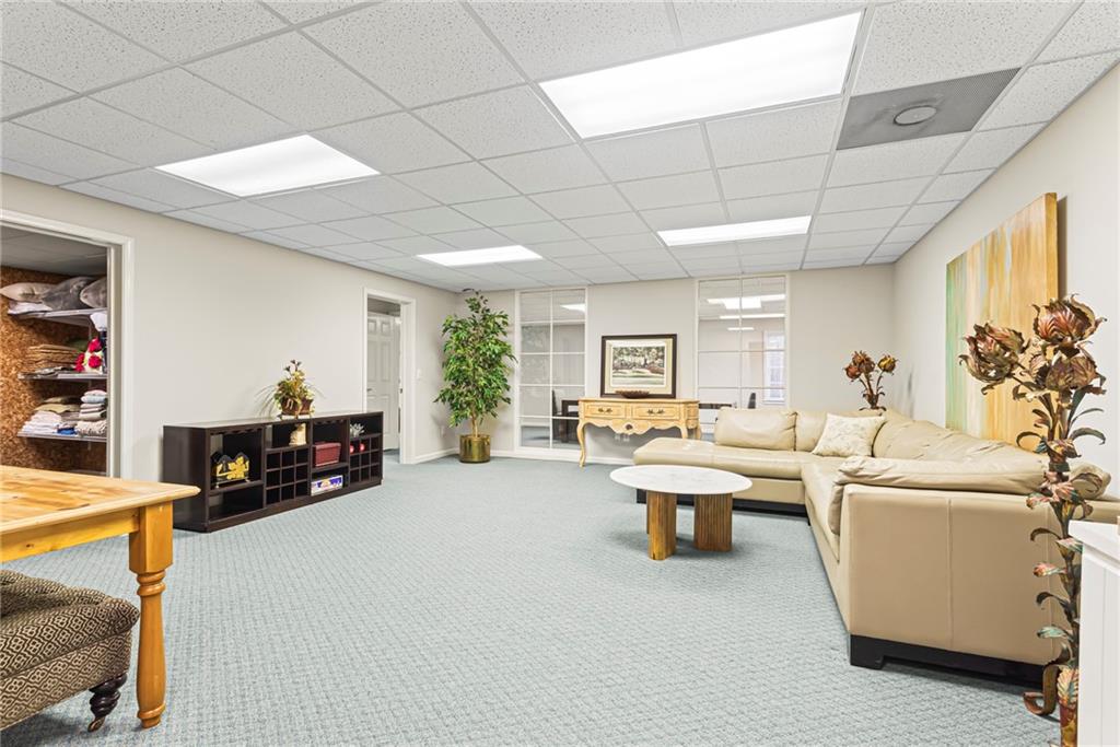 885 Carlton Ridge Northeast Atlanta, GA 30342 - Photo 70 of 100