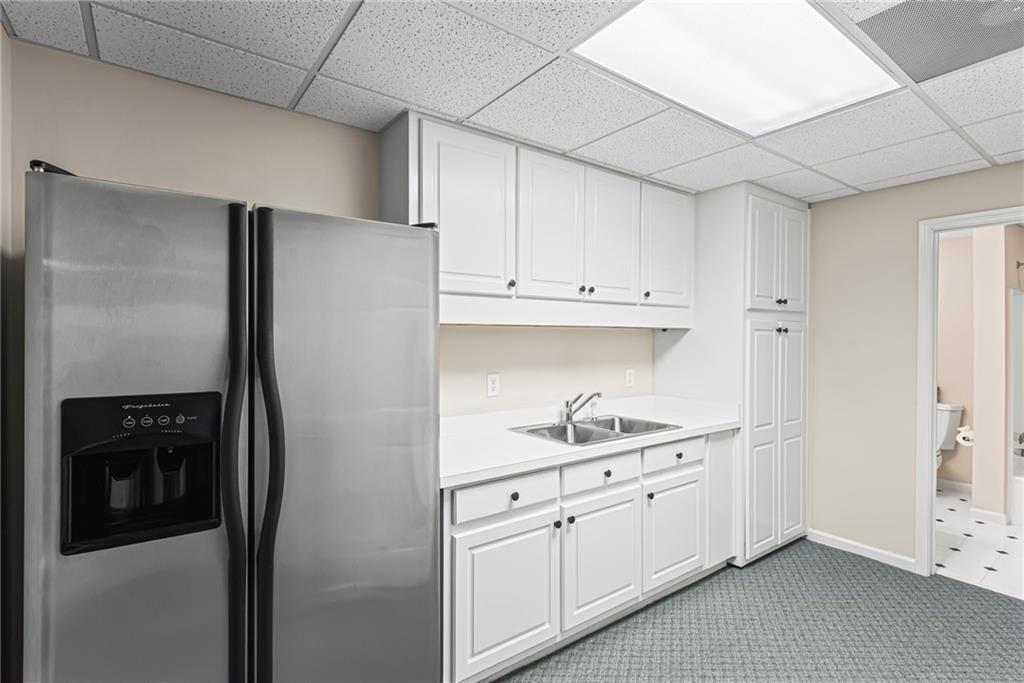 885 Carlton Ridge Northeast Atlanta, GA 30342 - Photo 73 of 100