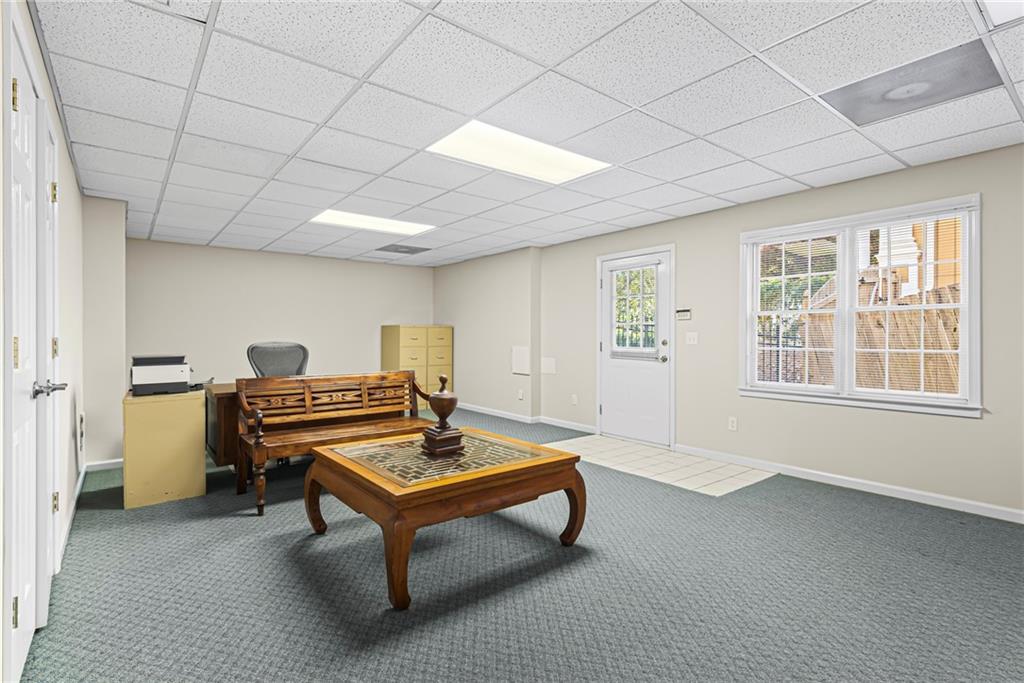 885 Carlton Ridge Northeast Atlanta, GA 30342 - Photo 77 of 100