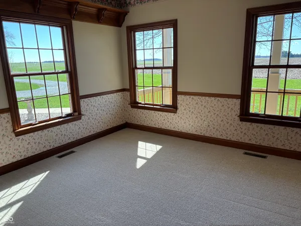 $865,000 | 3516 West 900 South, Milroy, IN 46156