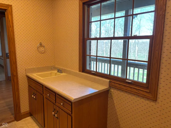 $865,000 | 3516 West 900 South, Milroy, IN 46156